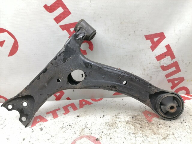 Рычаг TOYOTA Avensis 