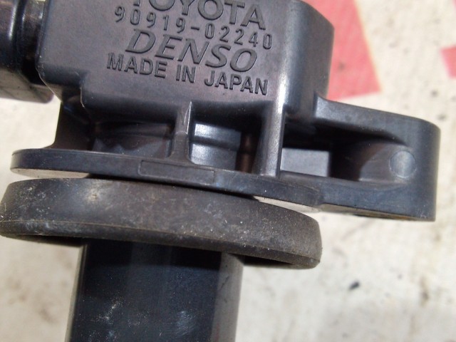 Катушка зажигания TOYOTA Ist 1NZ-FE
