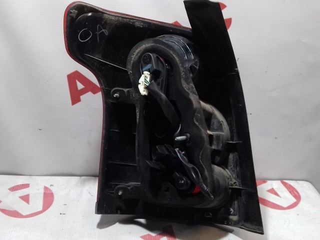 Стоп TOYOTA Avensis 