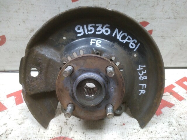 Ступица TOYOTA Ist 