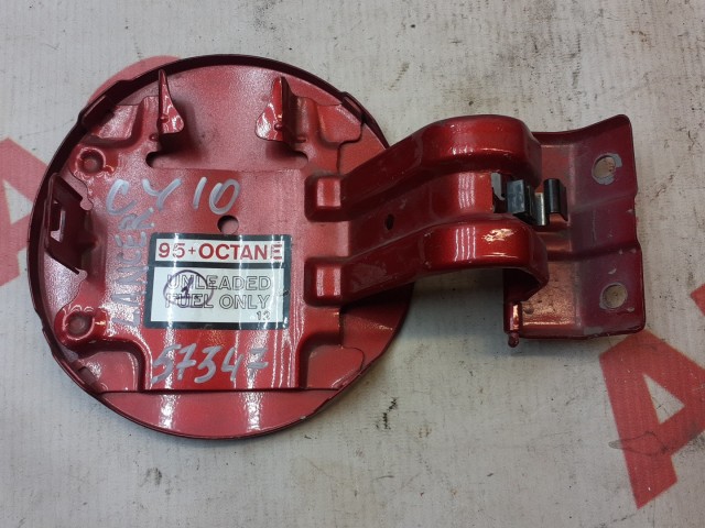 Лючок бензобака MITSUBISHI Lancer 