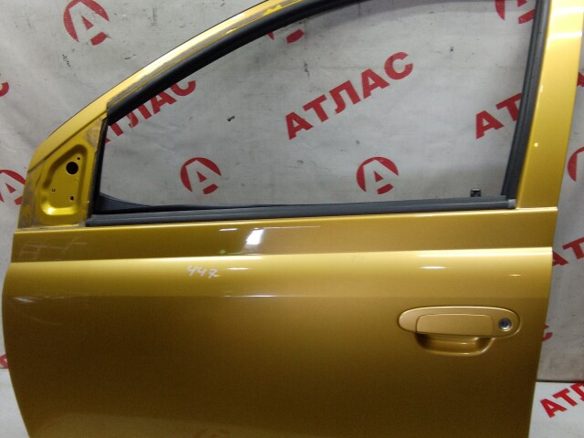 Дверь TOYOTA Vitz 
