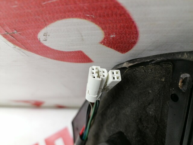 Зеркало TOYOTA Avensis 