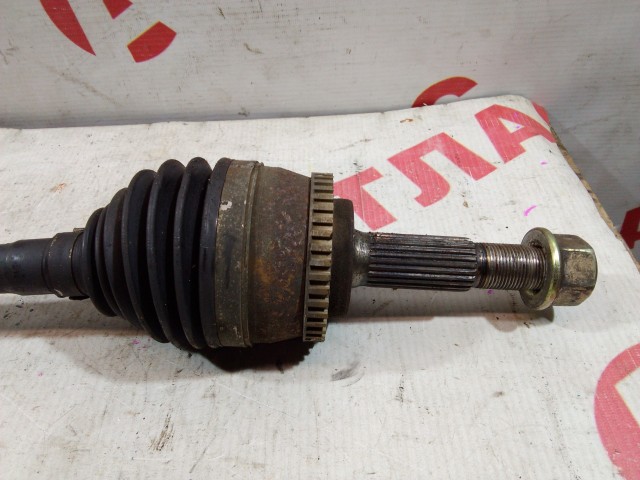 Привод короткий NISSAN Sunny 