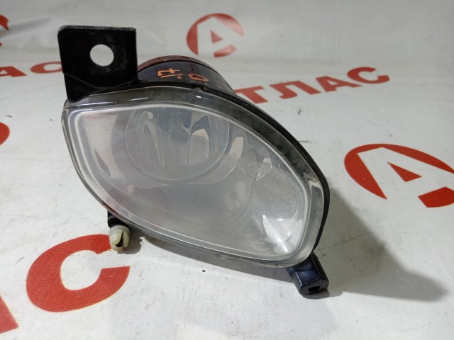 Туманка TOYOTA Avensis 