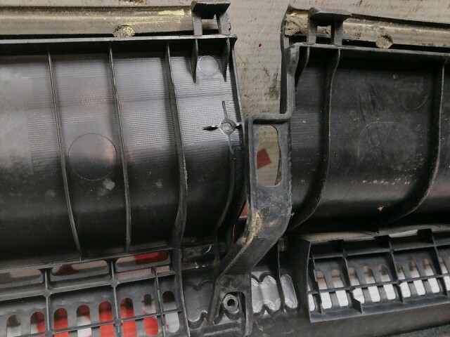 Жабо TOYOTA Corolla 