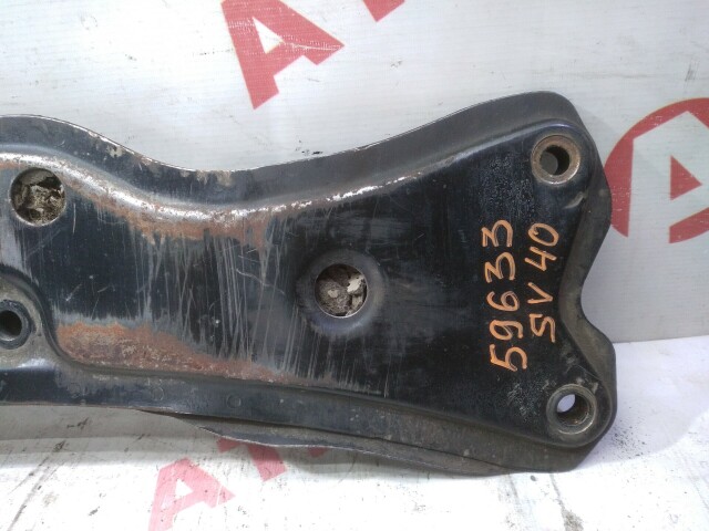 Балка поперечная TOYOTA Camry 