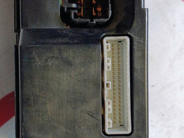 Блок управления печкой и кондиционером TOYOTA Avensis 