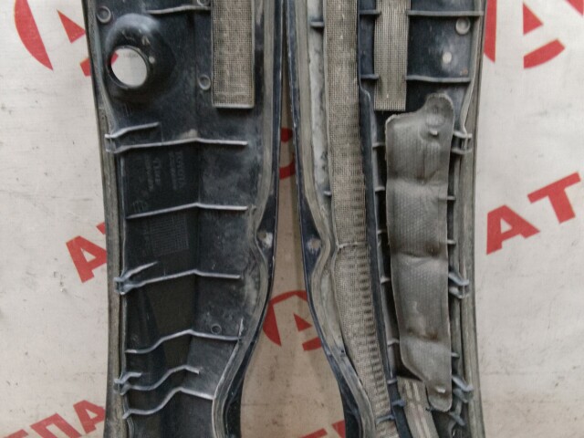 Жабо TOYOTA Avensis 