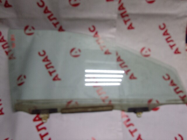 Стекло TOYOTA Corolla 