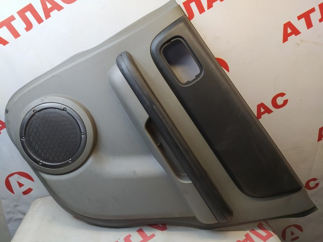 Обшивка двери NISSAN X-Trail 