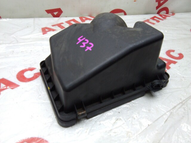 Корпус воздушного фильтра MAZDA Premacy 