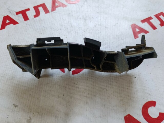 Крепление бампера TOYOTA Corolla Axio 