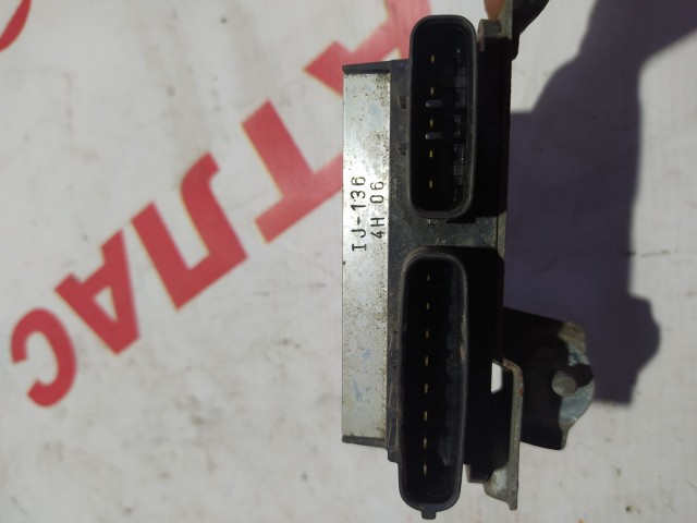 Блок управления форсунками TOYOTA Avensis 1AZ-FSE