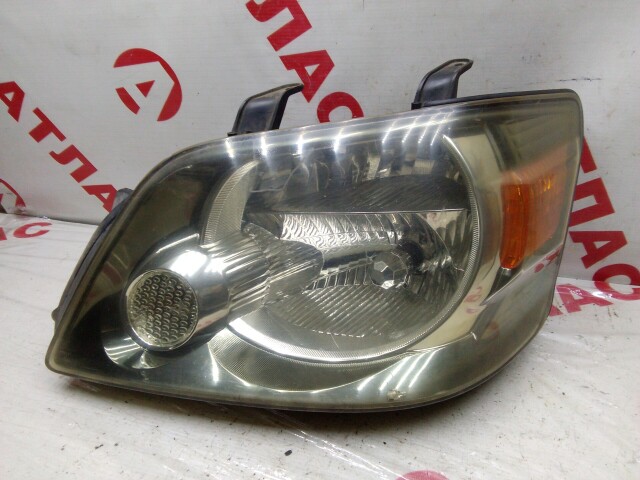 Фара TOYOTA Noah 