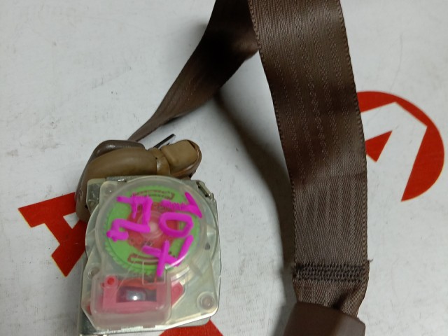 Ремень безопасности TOYOTA Camry 