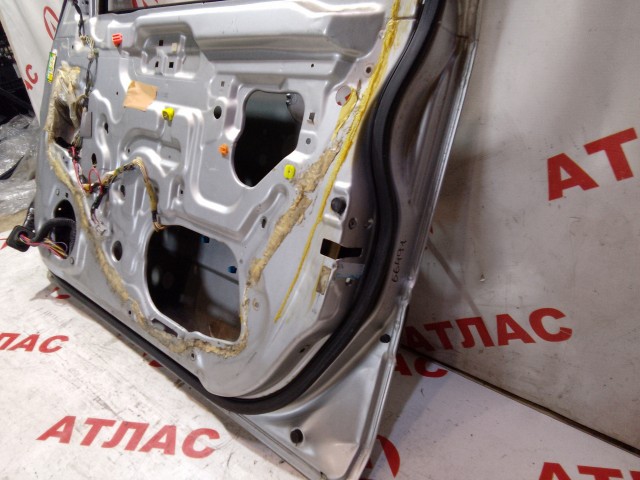 Дверь HONDA CR-V 