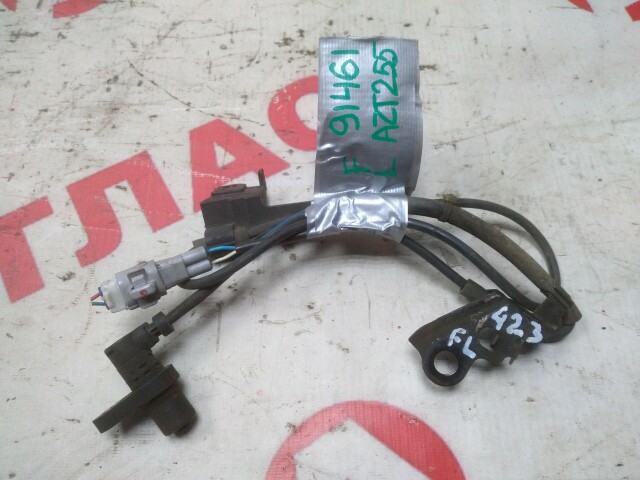 Датчик ABS TOYOTA Avensis 