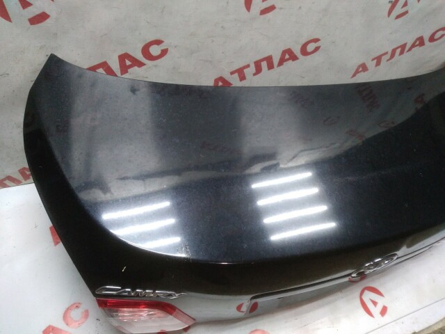 Крышка багажника TOYOTA Camry 