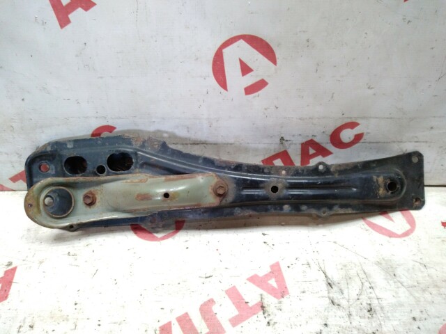 Балка продольная TOYOTA Avensis 