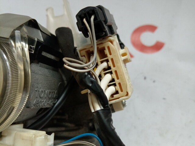 Замок зажигания TOYOTA Corolla Fielder 