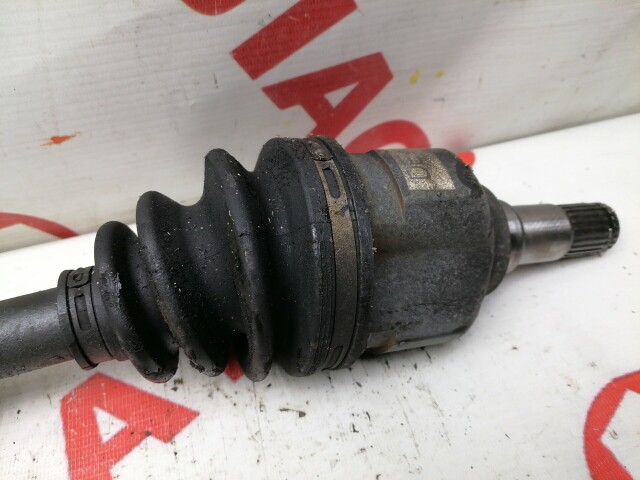 Привод короткий TOYOTA Corolla Axio 