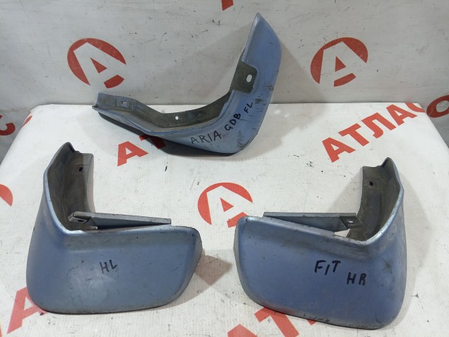 Брызговик HONDA Fit Aria 