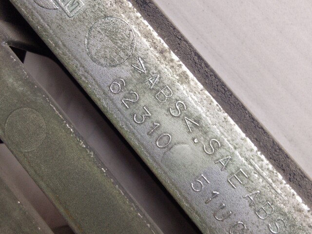 Решетка радиатора NISSAN Cefiro 