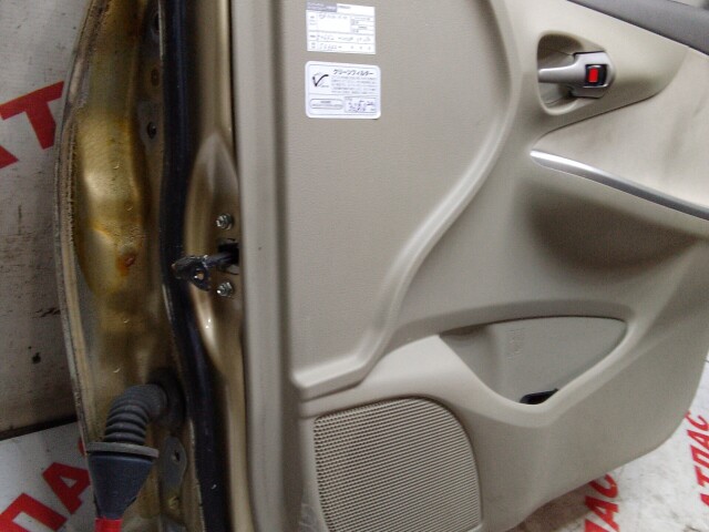 Дверь TOYOTA Corolla Axio 