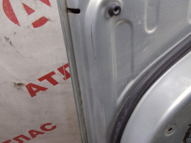 Дверь TOYOTA Avensis 