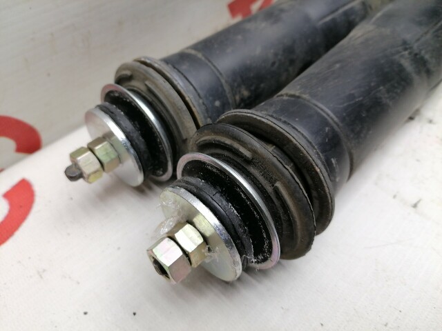 Амортизатор TOYOTA Ractis 