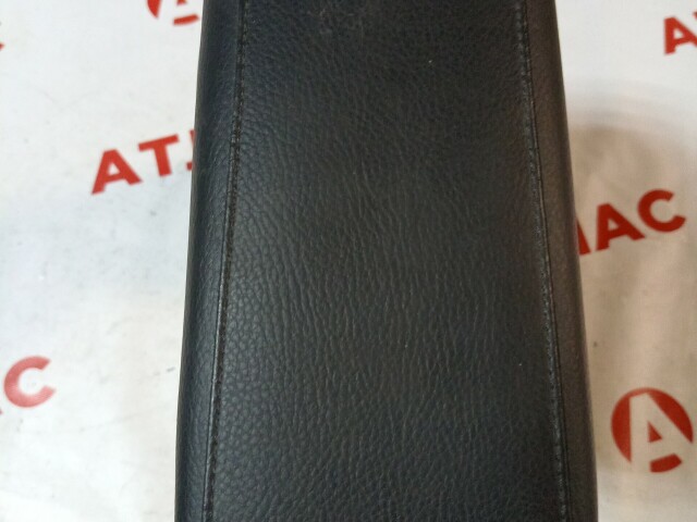 Подлокотник RENAULT Duster 