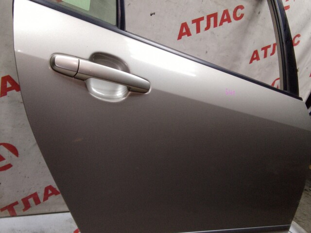 Дверь TOYOTA Corolla 