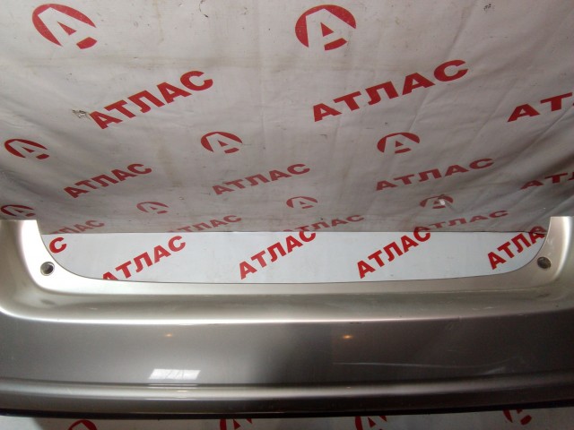 Бампер задний TOYOTA Avensis 