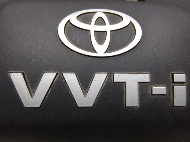 Декоративная крышка ДВС TOYOTA Vitz 