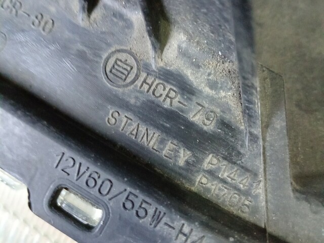 Фара HONDA Stepwgn 