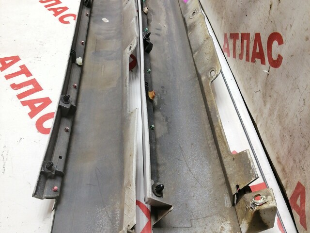 Накладка порога TOYOTA Avensis 