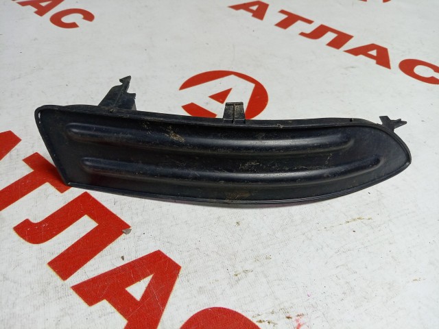 Заглушка в бампер TOYOTA Corolla 