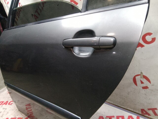 Дверь TOYOTA Corolla 