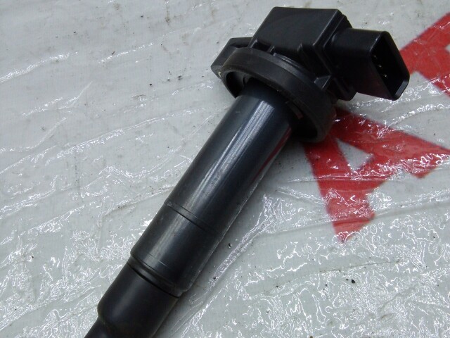 Катушка зажигания TOYOTA Ist 1NZ-FE