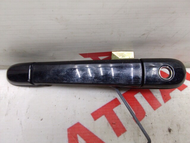 Ручка двери NISSAN Primera 