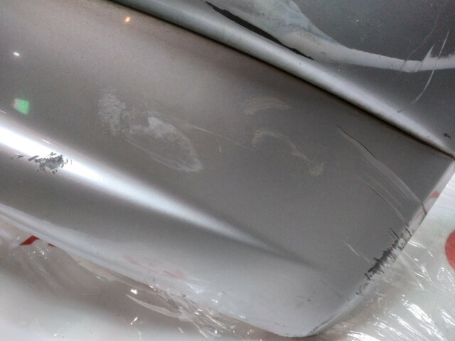 Бампер передний TOYOTA Vitz 