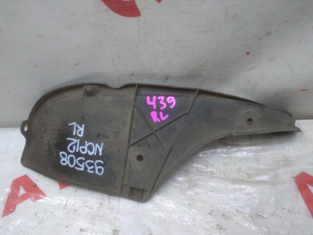 Подкрылок TOYOTA Platz 