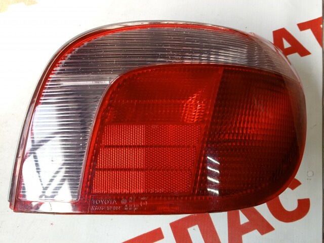 Стоп TOYOTA Vitz 