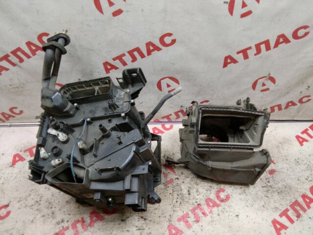 Корпус печки TOYOTA Avensis 