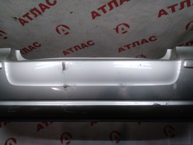 Бампер задний TOYOTA Avensis 