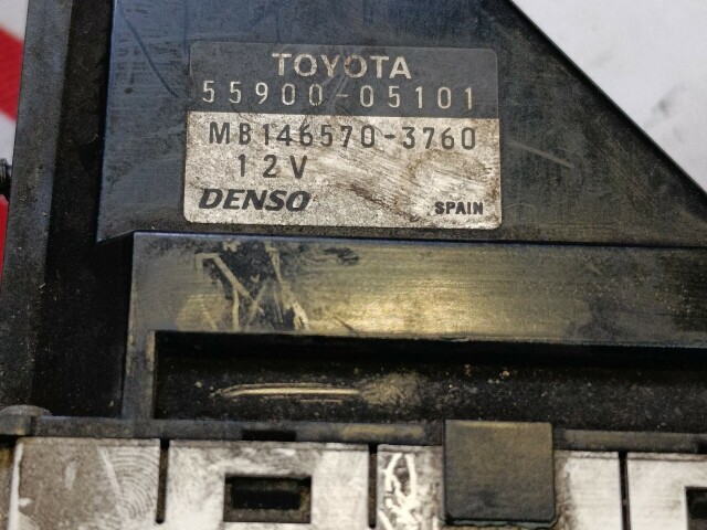 Блок управления печкой и кондиционером TOYOTA Avensis 