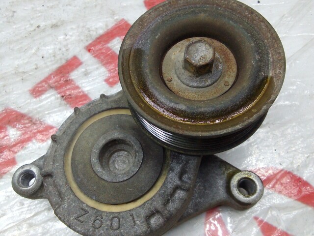 Ролик MAZDA Axela ZY-VE