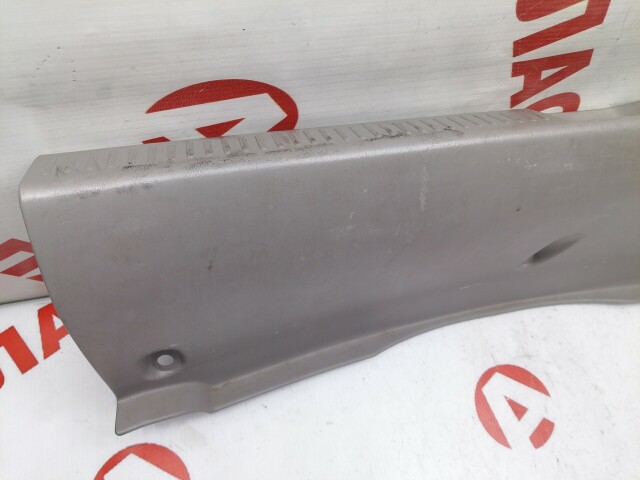 Накладка замка багажника TOYOTA Corolla Spacio 