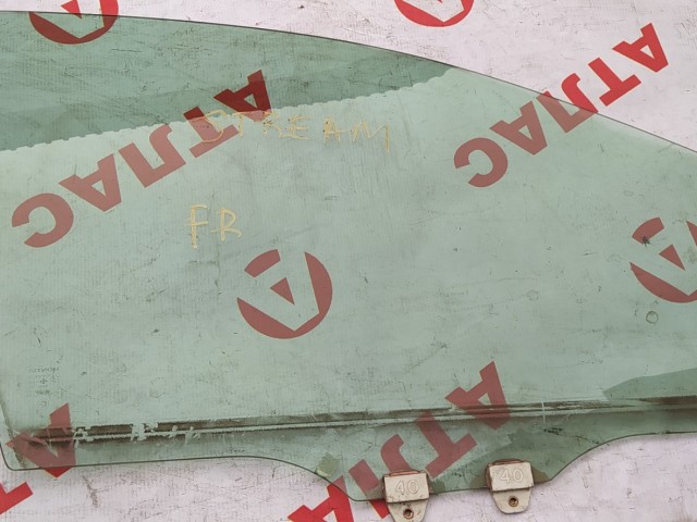 Стекло HONDA Stream 